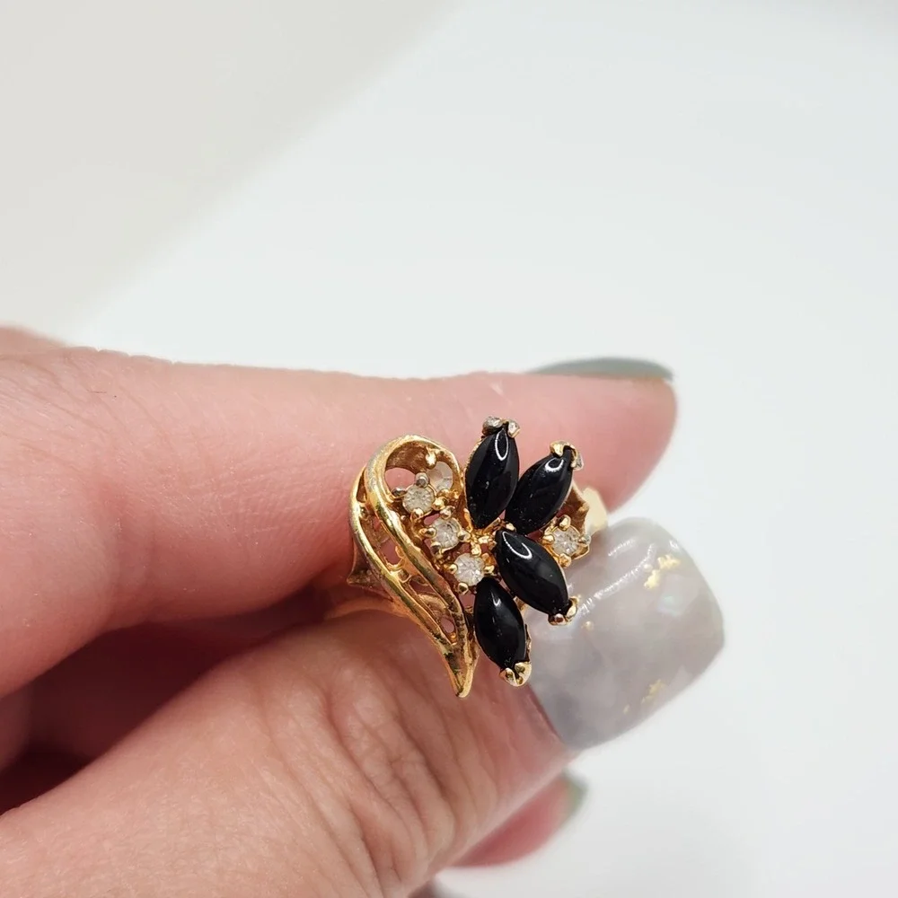 Vintage 14k TGE Black Marquise Floral Cluster Statement Ring Size 7.25 Gold Tone